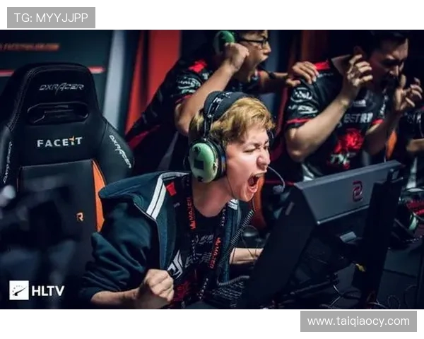 黄娜专访：从新手到职业选手的CSGO成长之路回顾